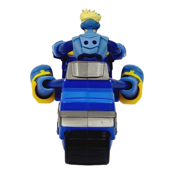 Stretch Armstrong and the Flex Fighters Exclusive Stretch Armstrong Flexycle - Picture 2 of 9